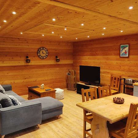 L'Appartement Montagnard D'Estelle 4-6 Personnes Lanslebourg-Mont-Cenis Kültér fotó